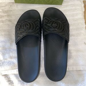 Mens Quilted Gucci Rubber Slides